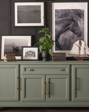 Load image into Gallery viewer, Carriage House